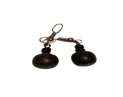 Earrings central spherical bead